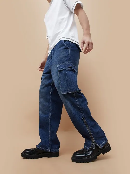 Men Cargo Styles Relaxed Fit Jeans - Image 2