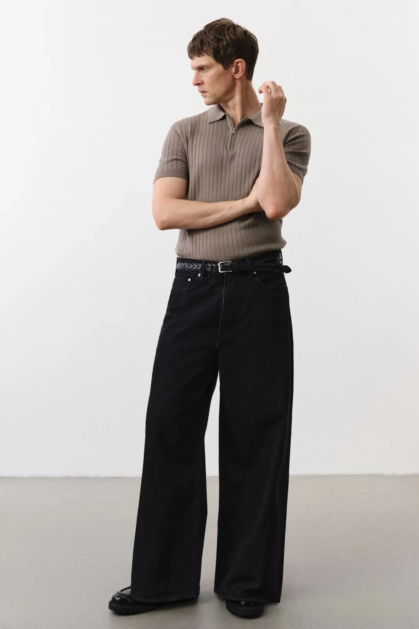 Slim Fit Rib-Knit Polo Shirt - Image 4